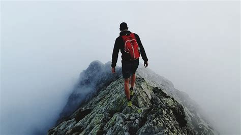 Is black bad for hiking?