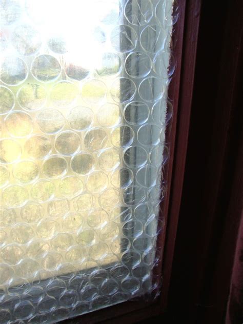 Is bubble wrap a good insulator for windows?