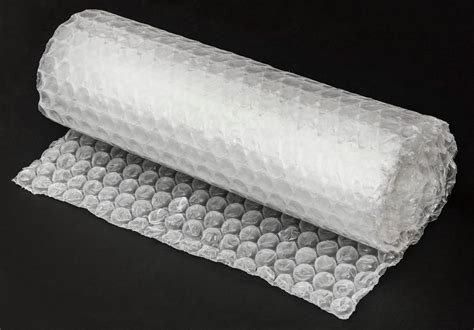 Is bubble wrap or paper better for packing?