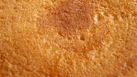 Is cake texture the same as bread texture?