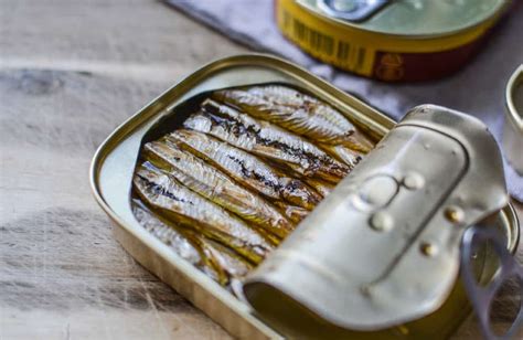 Is canned sardines unhealthy?