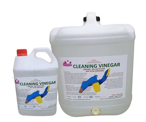 Is cleaning vinegar 20%?