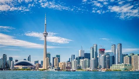 Is downtown Toronto a good place to live?