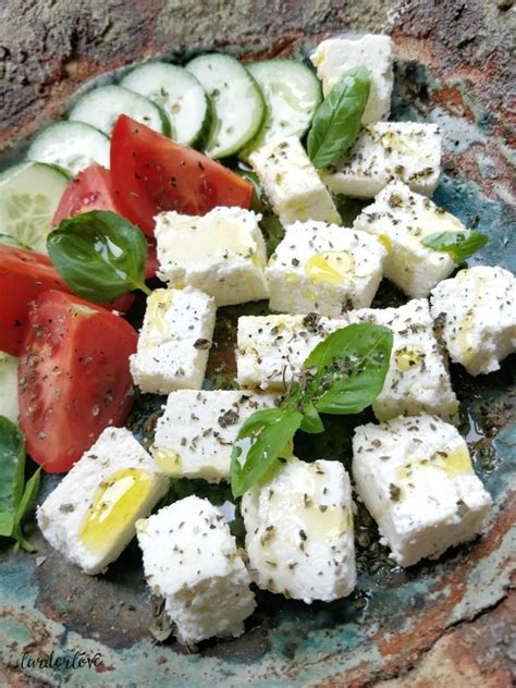 Is feta cheese good for stomach?