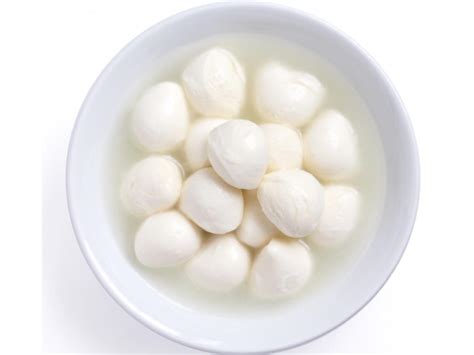 Is fishball high in calories?