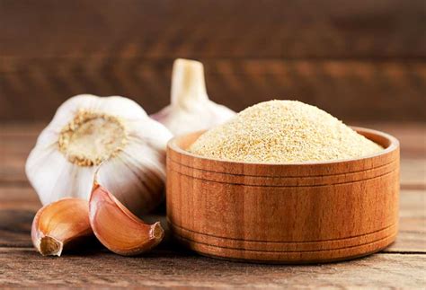 Is garlic powder bad for animals?