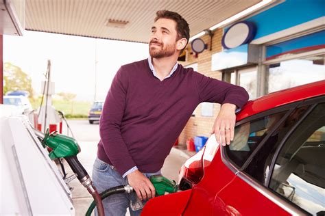 Is gasoline smell bad for humans?