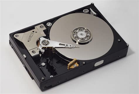 Is hard disk volatile?