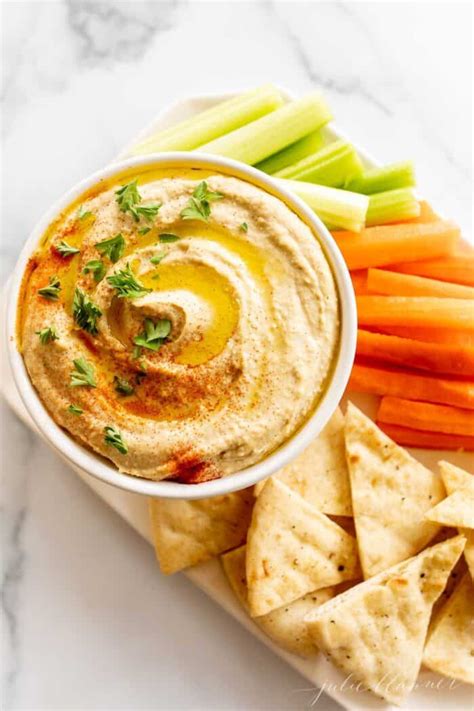Is hummus a complete protein?