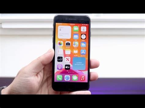 Is iPhone 8 still getting updates?