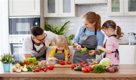 Is it OK for kids to cook?