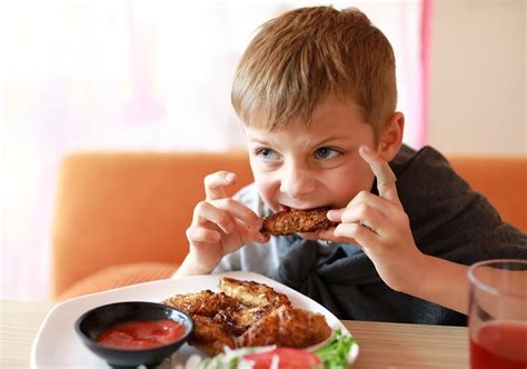 Is it OK for kids to eat meat?