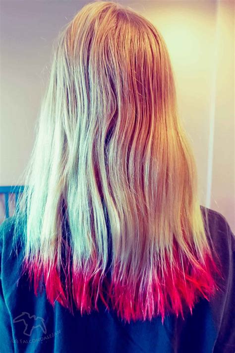 Is it OK to dye a 13 year old's hair?