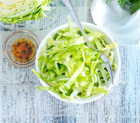 Is it OK to eat cabbage everyday?