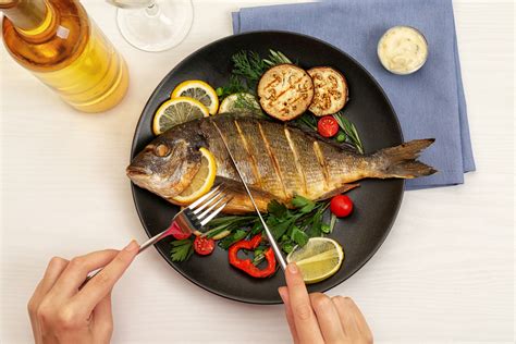 Is it OK to eat fish 4 times a week?