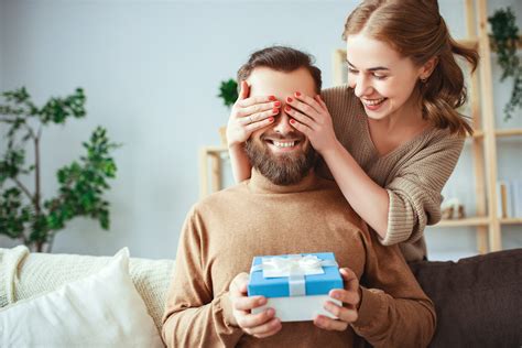 Is it OK to give a guy a gift?