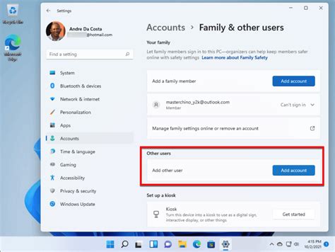 Is it OK to have 2 Microsoft accounts?