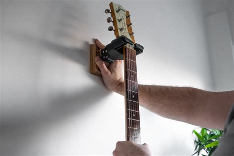 Is it OK to keep your guitar on a stand?