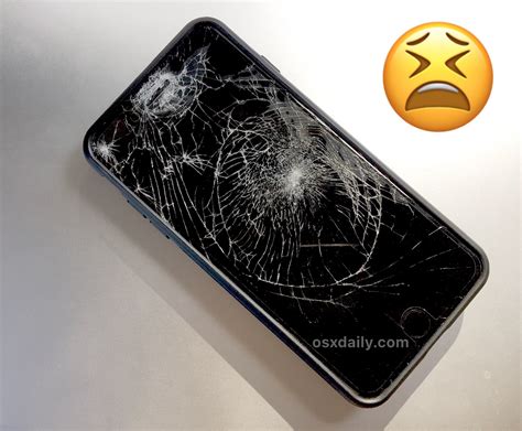 Is it OK to leave my phone screen cracked?