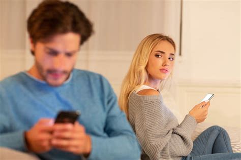 Is it OK to read your spouse's text messages?