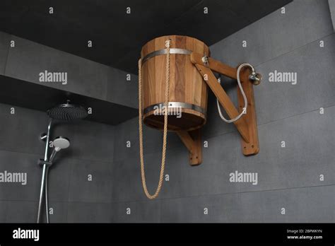 Is it OK to shower cold water after sauna?