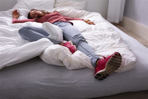 Is it OK to sleep on mattress on floor?