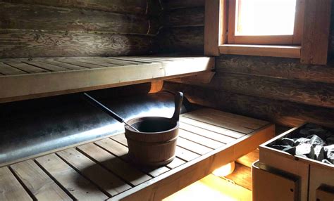 Is it OK to talk in a sauna?