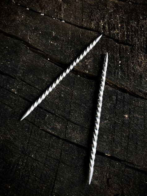 Is it OK to use metal toothpicks?