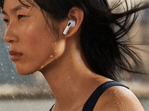 Is it OK to wear AirPods in the rain?