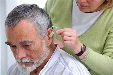 Is it OK to wear just one hearing aid?