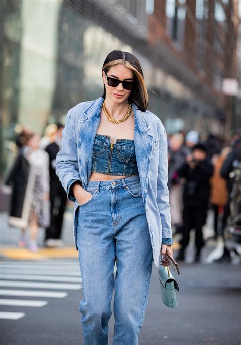 Is it OK to wear loose jeans?