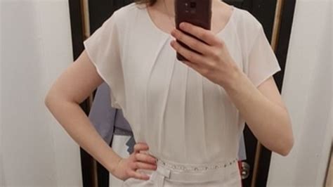 Is it OK to wear white at night?