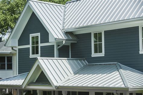Is it better to have a white roof?