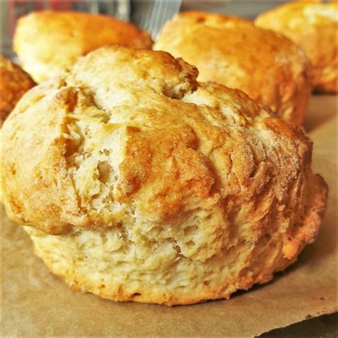 Is it better to make scones with butter or oil?