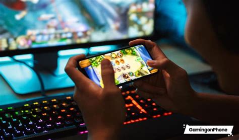 Is it better to play on mobile or PC?