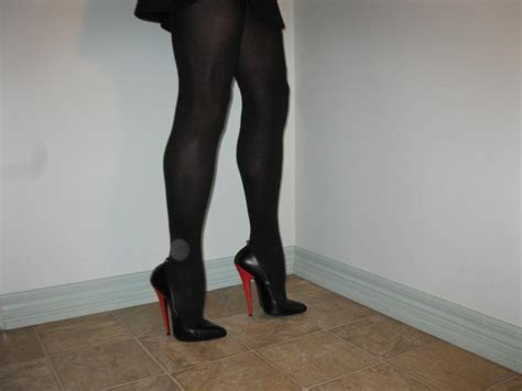 Is it easier to wear heels if you are skinny?