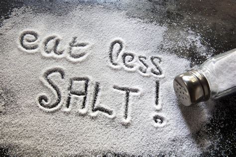 Is it good to eat salt when it's hot?