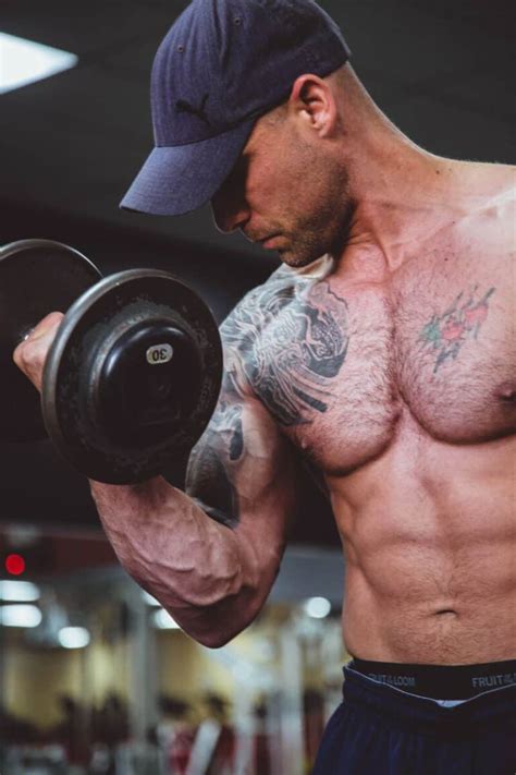 Is it harder to build muscle in your 30s?