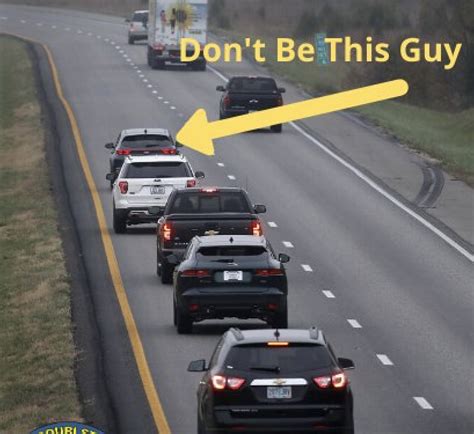Is it illegal to drive in the passing lane in PA?