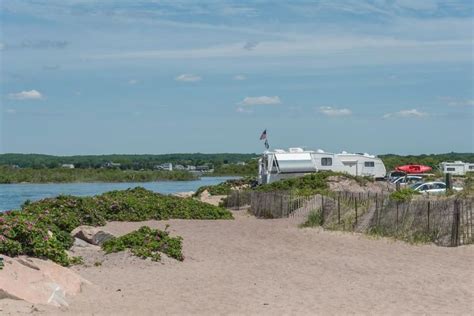 Is it legal to camp on the beach in Rhode Island?