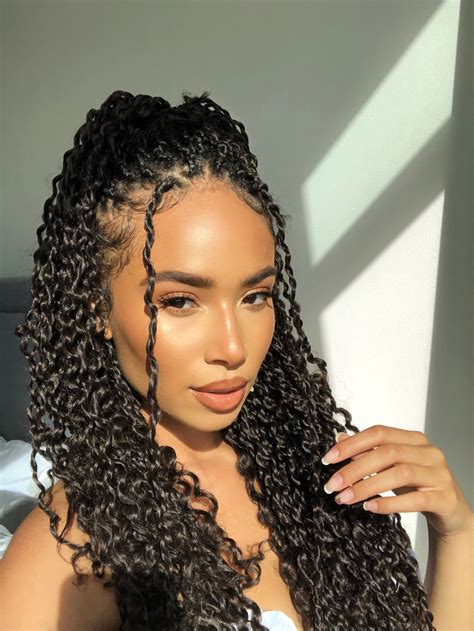 Is it okay to braid curly hair?