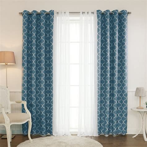Is it okay to mix and match curtains?