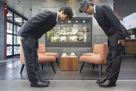 Is it polite to bow in Japan?