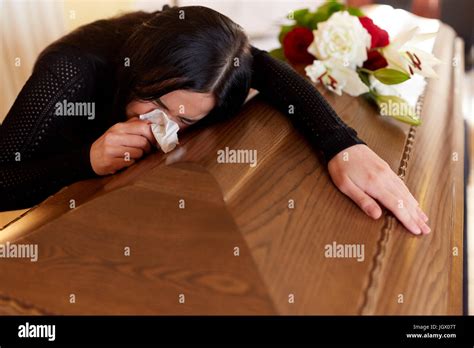 Is it rude to cry at a funeral?