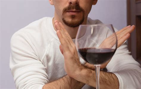 Is it rude to refuse wine?
