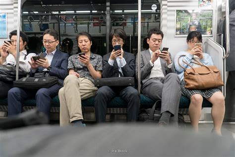 Is it rude to talk on the phone on the train in Japan?