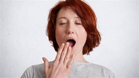Is it rude to yawn in Japan?