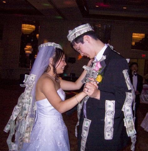 Is it tradition to give money at a wedding?