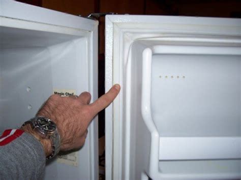 Is it worth fixing an 18 year old fridge?