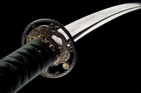 Is katana legal in Japan?